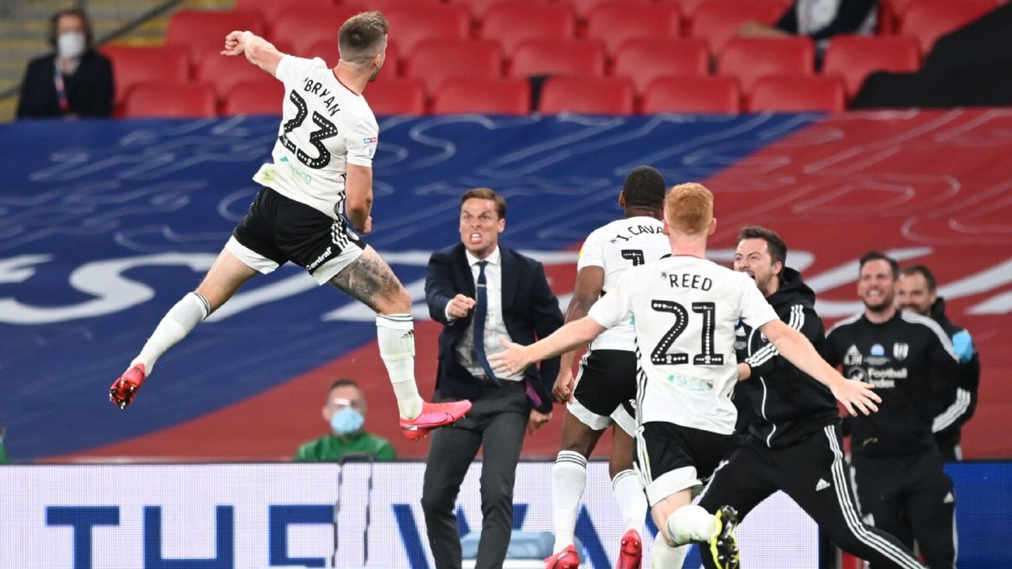 她竟然连续 她竟然连续